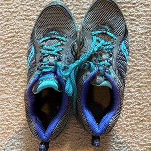 Saucony Women's Shoes in Gray and Blue